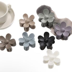 NIP Flower Claw Clip (single item) 🌸